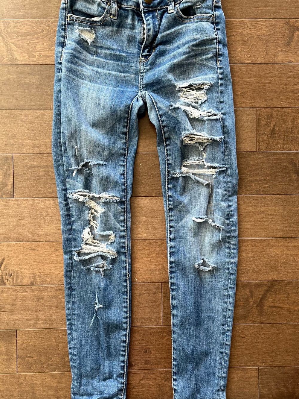 American Eagle Outfitters Distressed Skinny Jeans - Light Blue Wash